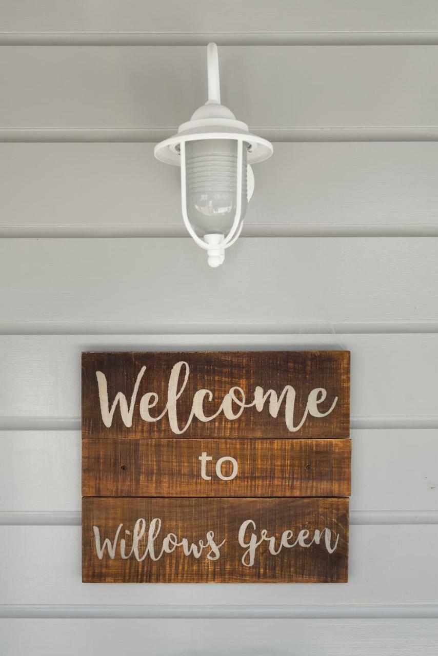 Willow'S Green Blenheim Exterior photo